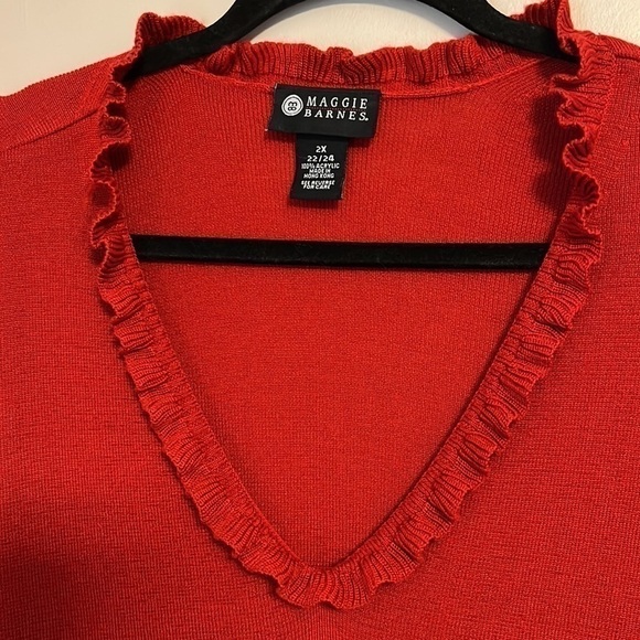 Gorgeous Red Ruffle V-Neck Sweater 22/24 - Picture 2 of 10